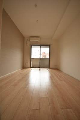 【居間・リビング】 | スプランディッド神戸北野