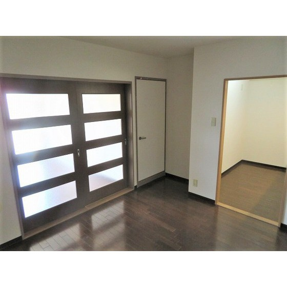 ドミールシャルマンの居間・リビング|リビング