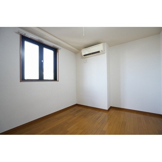 コスモプレイス東浦和の居間・リビング|居室