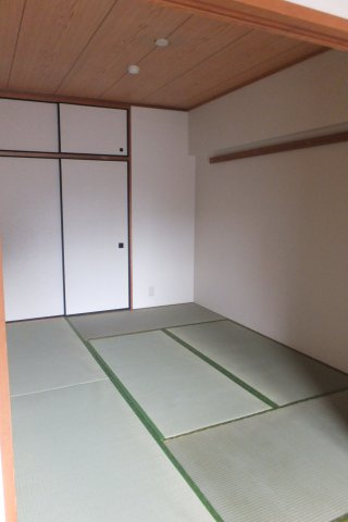 Ｍ　Ｌａｕｒｅｌ　Ｗｏｏｄｓの和室|い草の香りが落ち着く素敵な和室です
