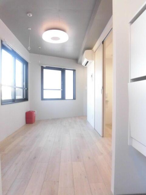 【居間・リビング】 | フェリーチェ三ノ輪 | ４０１号室参照 