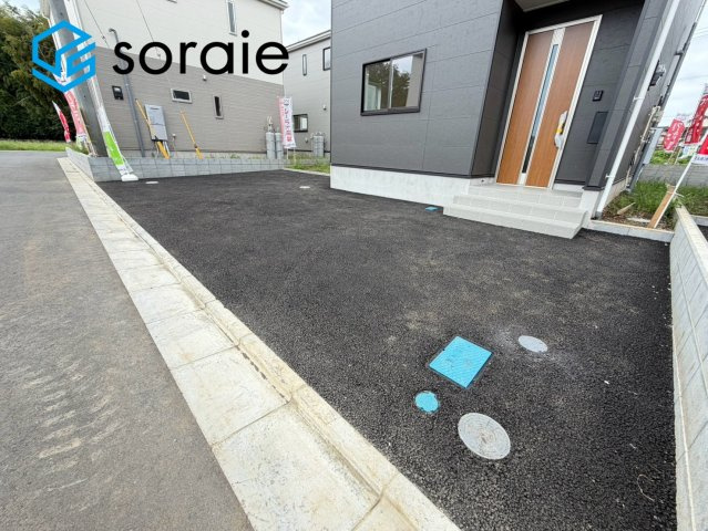 飯能市青木第5　全8棟　新築戸建　クレイドルガーデンの駐車場|8/4　撮影
