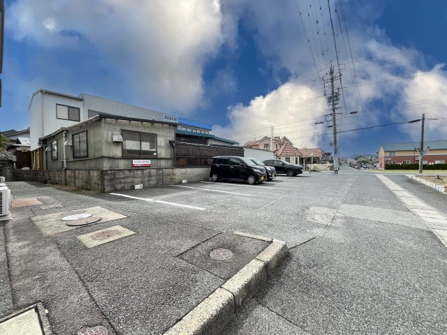 プログレッシブミキの駐車場