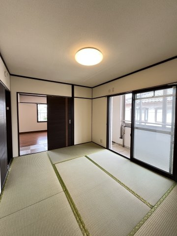プログレッシブミキの和室