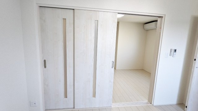 エクシーレ逆瀬川の収納|ちょっとした収納スペースも充実しています