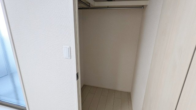 エクシーレ逆瀬川の収納|小物を収納するのに便利です