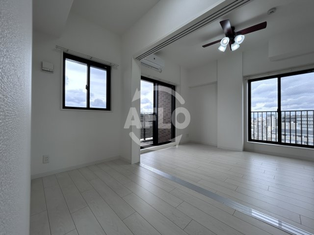 ラグゼ東三国プラスの洋室|Luxe東三国+　洋室