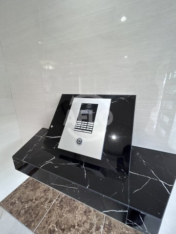 ラグゼ東三国プラスのセキュリティ|Luxe東三国+　オートロック