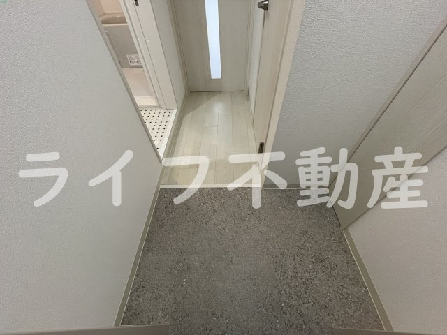 クリエオーレ上小阪の玄関|シンプルで使いやすい玄関です