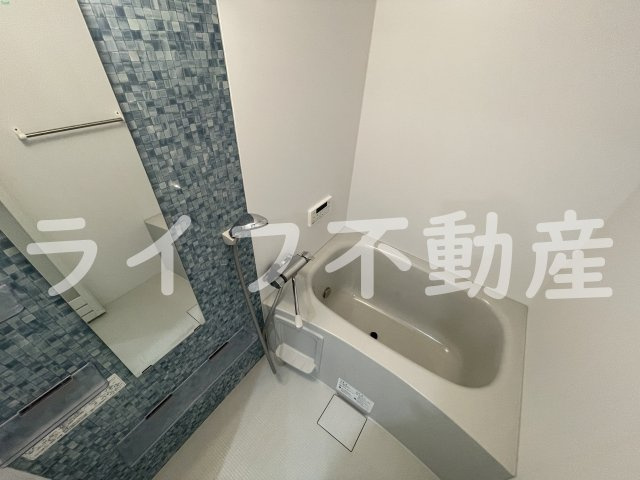クリエオーレ上小阪の浴室|きれいなお風呂です