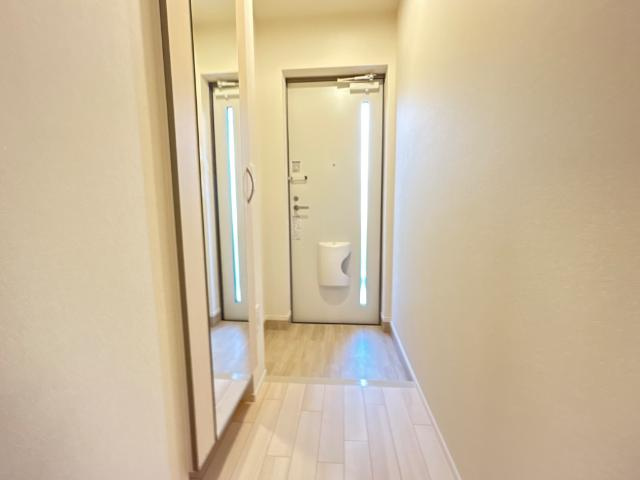 ウエストウイングⅣの内装|廊下