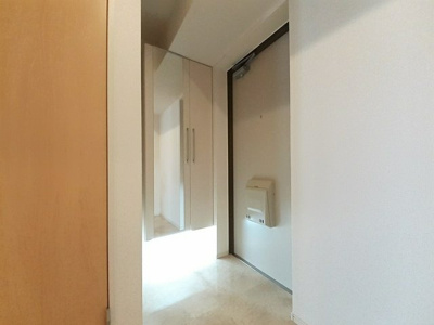 【玄関】 | ヴァンヴェール森の宮 | シンプルで使いやすい玄関です