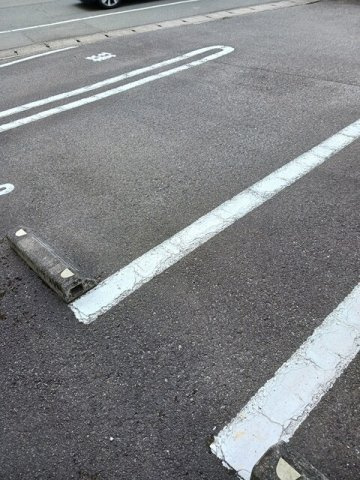 カーサ　デッレ　アルピＡの駐車場|駐車スペースもあります