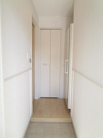 リヒト・コオリ　弐の玄関|落ち着いた玄関です