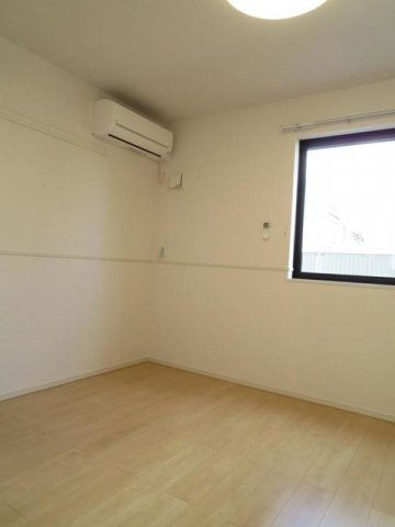 リヒト・コオリ　弐の内装|内装は落ち着いています