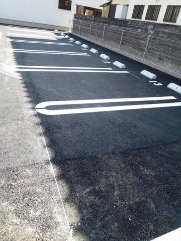 リヒト・コオリ　弐の駐車場|駐車場です