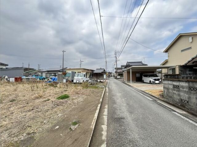天草市今釜町　売地の周辺|前面道路はこのような感じです。