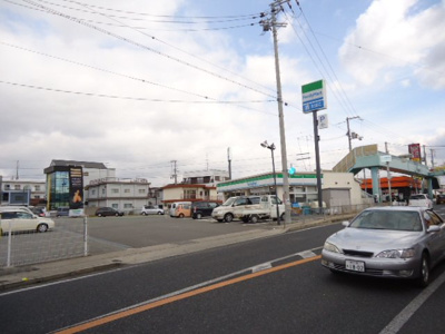 【周辺】 | アメニティ・ヒルズ | ファミリーマート三木志染店まで1,990ｍ