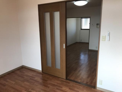 【内装】 | プロニティハイム | 洋室（イメージ）