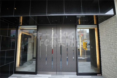 【エントランス】 | アドバンス大阪セレーノ | エントランスです