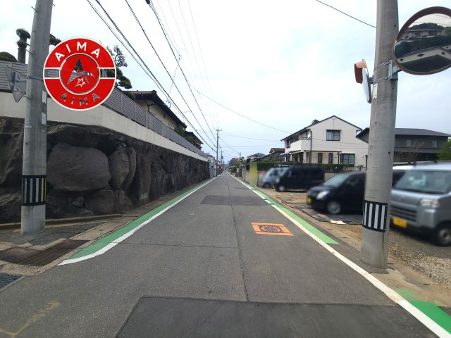 福岡市東区若宮4丁目第4-4棟（4号棟）　の前面道路含む現地写真|前面道路です。