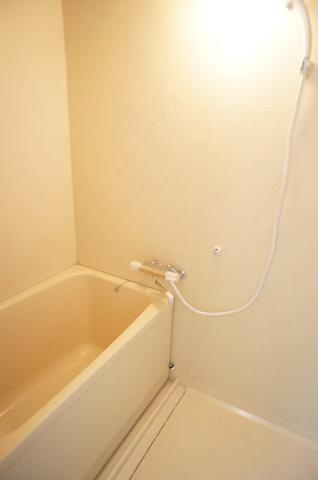 グリーンパーク春日の浴室|バス