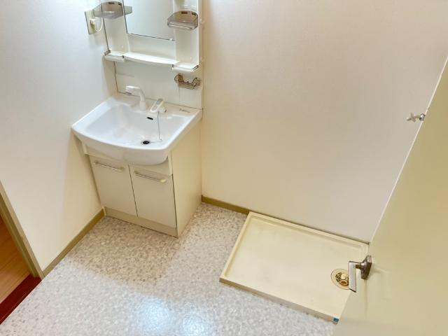 グリーンパーク春日の洗面所|洗髪洗面化粧台