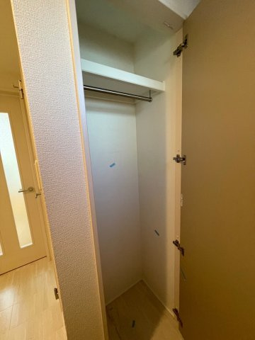 H.Cフラッツ須磨関守の収納