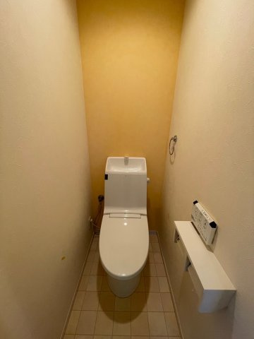 H.Cフラッツ須磨関守のトイレ