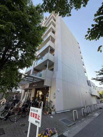 ツイン大開1号館の外観