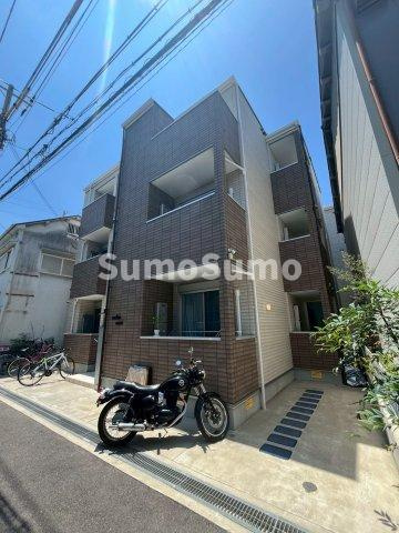 ALEGRIA尼崎西本町の外観|落ち着いた雰囲気の外観です