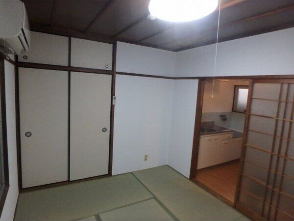 昇幸ハイツの居間・リビング|リビングです