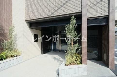 グランカミーユ江北のエントランス