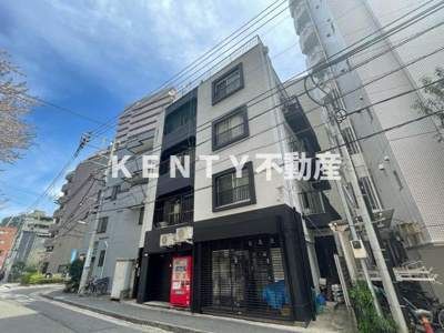 【外観】 | 石山ビル | 外はこのようになっています