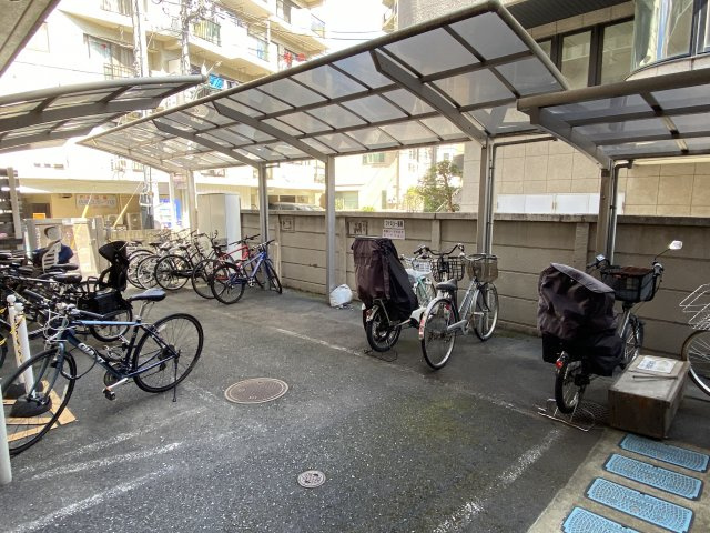 アゼリア府中の設備