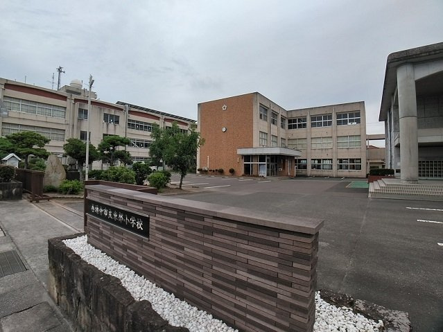 ウェルリッチ善通寺　Ⅰの周辺|善通寺市立東部小学校まで1100m
