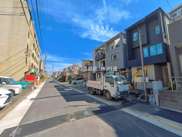 メルディア山田の前面道路含む現地写真