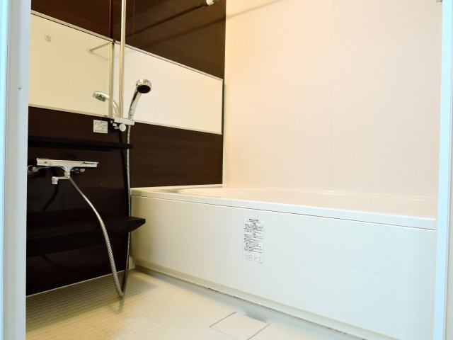 高槻市紺屋町の賃貸マンションの浴室