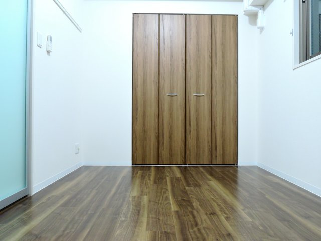 高槻市紺屋町の賃貸マンションの収納