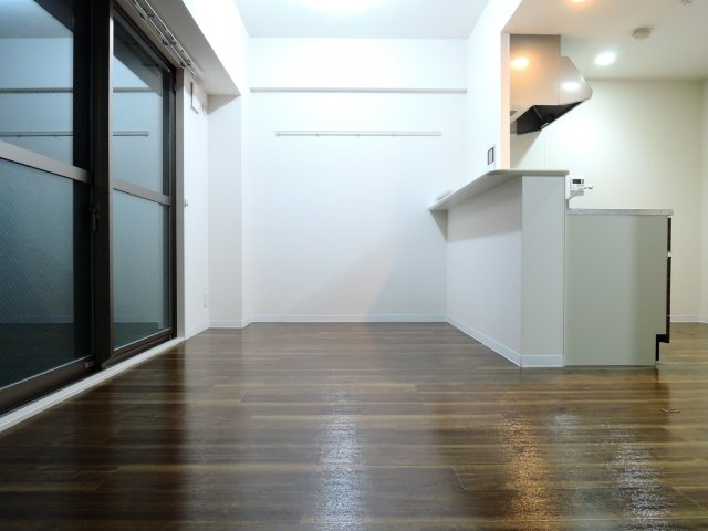 高槻市紺屋町の賃貸マンションの居間・リビング