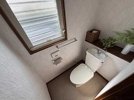 安佐北区三入東1丁目中古戸建のトイレ