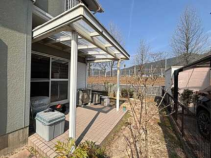 安佐北区三入東1丁目中古戸建の庭