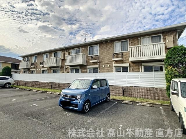 宮若市福丸のアパートの外観