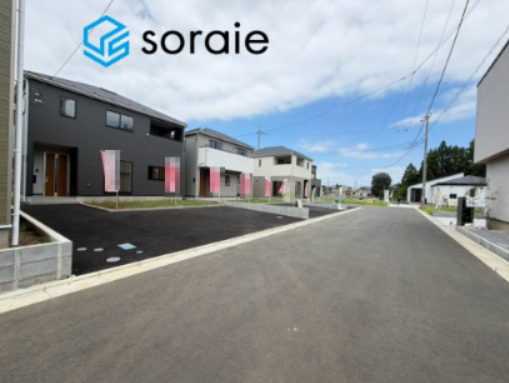 飯能市青木第5　全8棟　新築戸建　クレイドルガーデンの前面道路含む現地写真|8/4　撮影