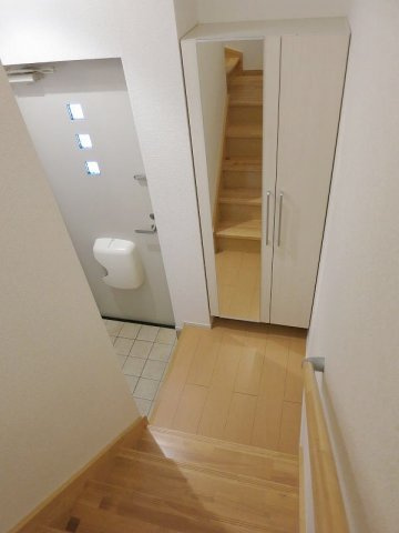 ソレアード・Ｓの玄関