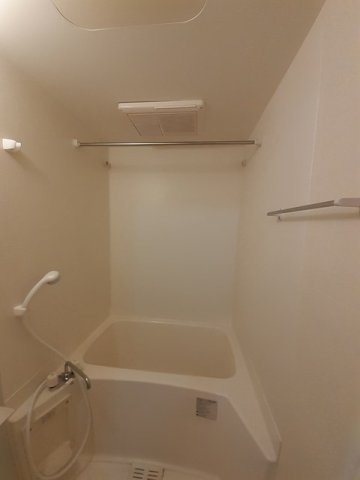 ネオ　フォルティシモの浴室