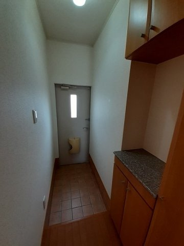 ネオ　フォルティシモの玄関