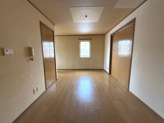 姫路市砥堀のハイツの居間・リビング