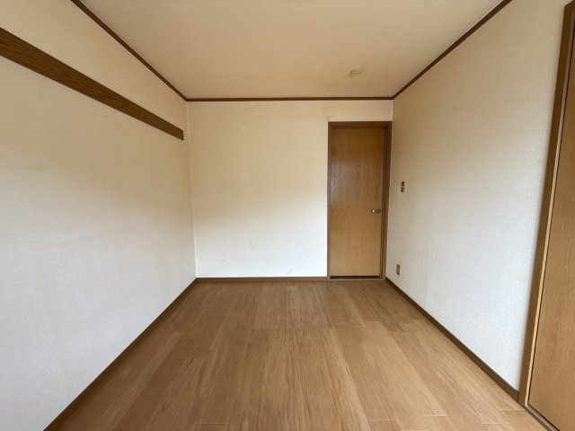 姫路市砥堀のハイツの子供部屋
