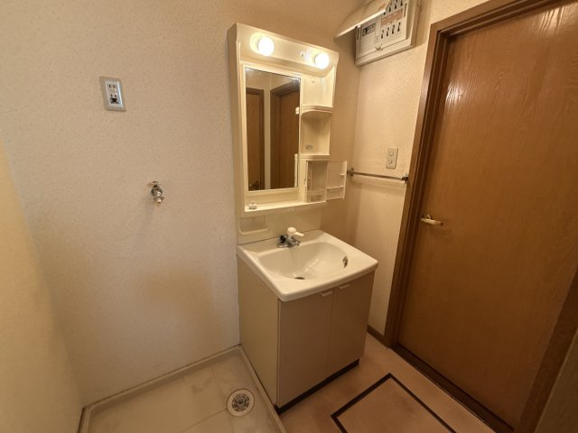 姫路市砥堀のハイツの洗面所